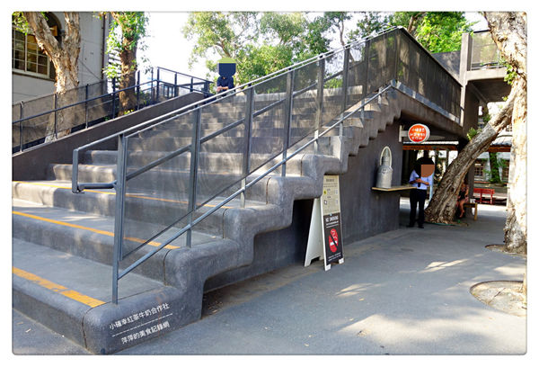 小確幸紅茶牛奶合作社 ~ 華山文創園區早午餐．經典起司三明治+紅茶牛奶太滿足了啦 - 捷運忠孝新生站