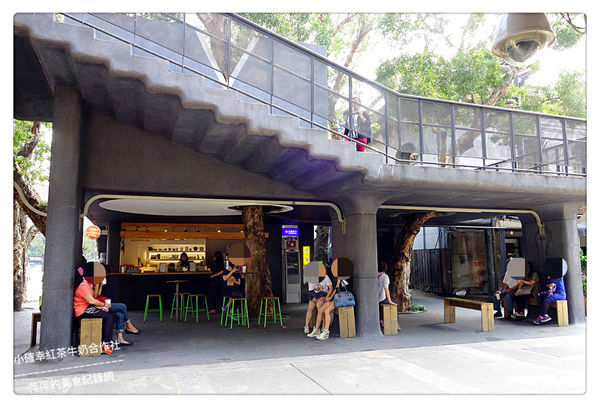 小確幸紅茶牛奶合作社 ~ 華山文創園區早午餐．經典起司三明治+紅茶牛奶太滿足了啦 - 捷運忠孝新生站