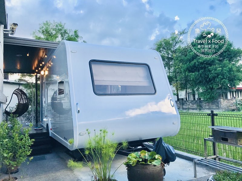 親子友善、寵物友善，Young Stary 好漾民宿｜全新露營車體驗，稻穗花香伴隨入眠，與孩子共度靜謐時光 @魚兒 x 牽手明太子的「視」界旅行
