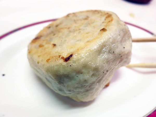 【新竹美食】小姜煎包-比拳頭還大的爆多內餡煎包