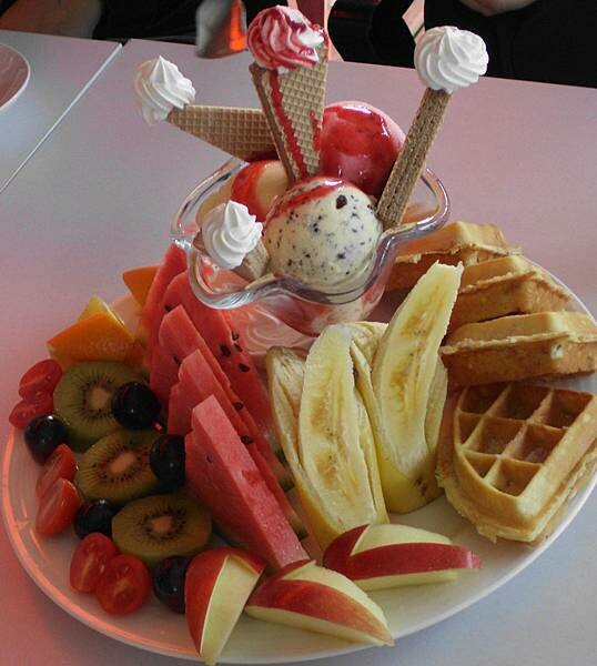 【食評】屏東巷子內吃豪華美食~遇見綠洲庭園咖啡,不虛此行!#屏東景點#屏東美食#趣比比#訂房#Tripbnb.com訂