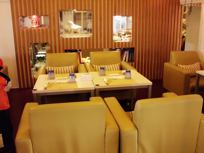 【食評】屏東巷子內吃豪華美食~遇見綠洲庭園咖啡,不虛此行!#屏東景點#屏東美食#趣比比#訂房#Tripbnb.com訂