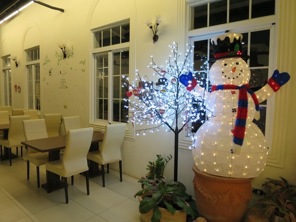 綠樹林幸福農場休閒餐廳：鬧中取靜的地方 ..  綠樹林幸福農場休閒餐廳