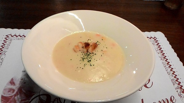 綠樹林幸福農場休閒餐廳：鬧中取靜的地方 ..  綠樹林幸福農場休閒餐廳