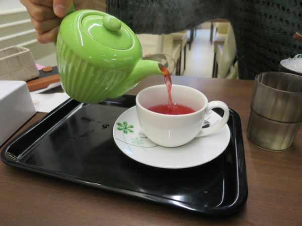 綠樹林幸福農場休閒餐廳：鬧中取靜的地方 ..  綠樹林幸福農場休閒餐廳