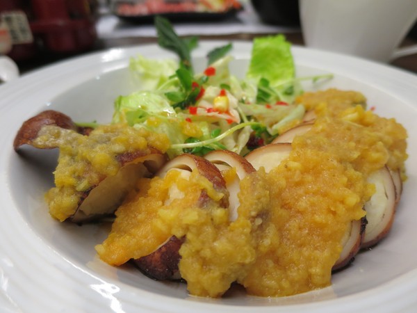 綠樹林幸福農場休閒餐廳：鬧中取靜的地方 ..  綠樹林幸福農場休閒餐廳