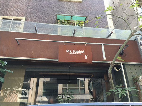 IMG_7439.JPG IMG_7439.JPG