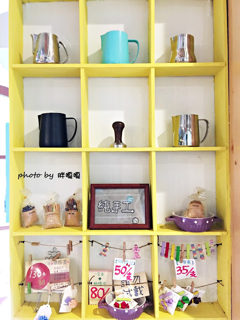 【苗栗 三義】漫時光咖啡☆★在唯美小屋用餐，渡過慢時光★☆5月順便賞油桐花(賞桐秘境)