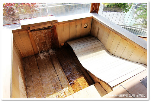 『台中谷關溫泉住宿』神木谷假期大飯店★景觀檜木溫泉湯屋賞美景泡溫泉/千年五葉松神木樹下乘涼摸姻緣豬求好姻緣/神木谷飯店一泊三食/台中高鐵客運到谷關方式