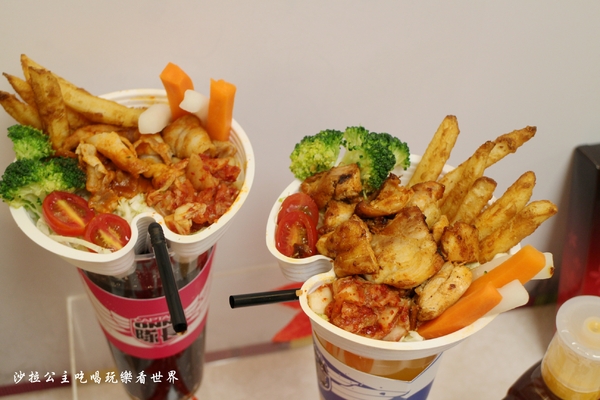 SOGO忠孝館12樓活動會館：SOGO百貨忠孝館2017 韓國美食文化節】開跑囉!!(11/24~12/8)/人蔘製品大匯集/年糕/泡菜/農水產