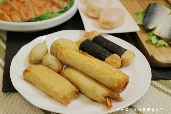 SOGO忠孝館12樓活動會館：SOGO百貨忠孝館2017 韓國美食文化節】開跑囉!!(11/24~12/8)/人蔘製品大匯集/年糕/泡菜/農水產