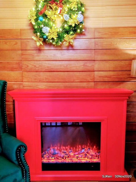 Christmas street decoration of Fareast Sogo department store,Taipei, Taiwan, Nov 30 ~ Dec 16, 2020, SJKen.