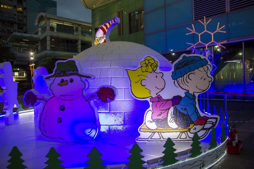 【台北活動】東區耶誕打卡必拍／SOGO百貨史努比耶誕樂園～SNOOPY迷千萬別錯過