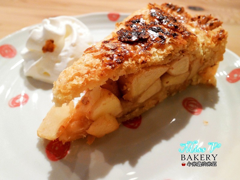 【捷運雙連站】Miss V Bakery~赤峰街裡的人氣甜點，美式肉桂捲迸出新滋味，忍不住一訪再訪~♥