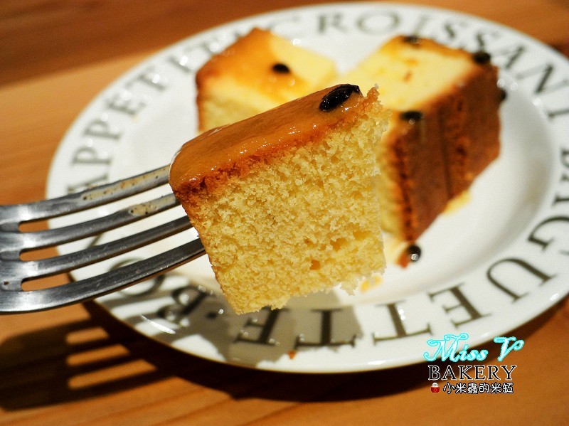 【捷運雙連站】Miss V Bakery~赤峰街裡的人氣甜點，美式肉桂捲迸出新滋味，忍不住一訪再訪~♥