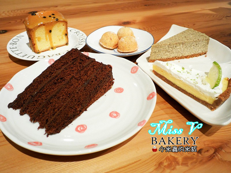 【捷運雙連站】Miss V Bakery~赤峰街裡的人氣甜點，美式肉桂捲迸出新滋味，忍不住一訪再訪~♥