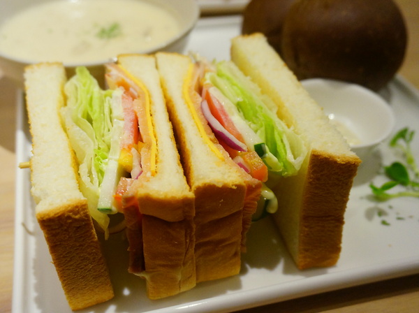 Ms. Bubble Cafe & Handmade - LilyHouse(3號店)：【台北．永康街】Ms. Bubble cafe-『泥巴派! 姊妹們最新聚會愛店!』