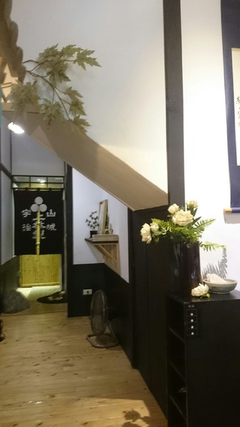 三星園(民合茶屋)：高雄~三星園 民合茶屋~與抹茶一期一會的約會~將軍的柔情濃郁生乳捲~抹茶控必吃~