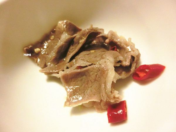 小蒙牛頂級麻辣養生鍋：【台中食記】超級划算~讓你哈根大師吃到飽@小蒙牛頂級麻辣養身鍋