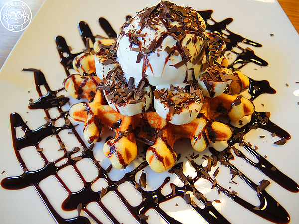 羅塔仕咖啡：呷飽祙【新竹･羅塔仕咖啡】立體拉花萌翻天