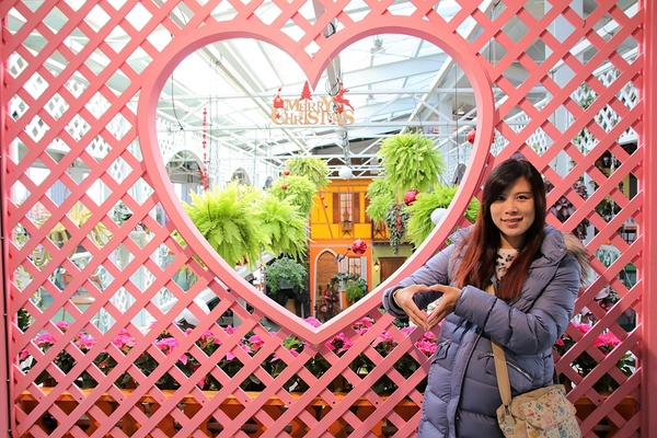 菁芳園休閒農場(Green Flavor Garden)：【彰化田尾景點】菁芳園~夢幻浪漫花房如婚紗棚內場景，池畔玻璃溫室餐廳，水漾落羽松季節限定，如置身異國歐洲般的美景