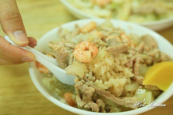 明卿蝦仁飯:【台南美食】在地飄香五十年!豪華版的蝦仁肉絲飯,家常炒大麵讓人回味無窮:明卿蝦仁飯