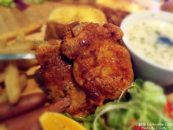 kitchenette cafe029.jpg