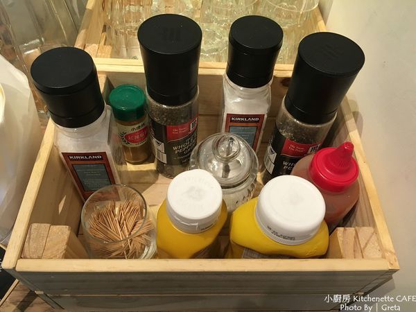 kitchenette cafe040.jpg