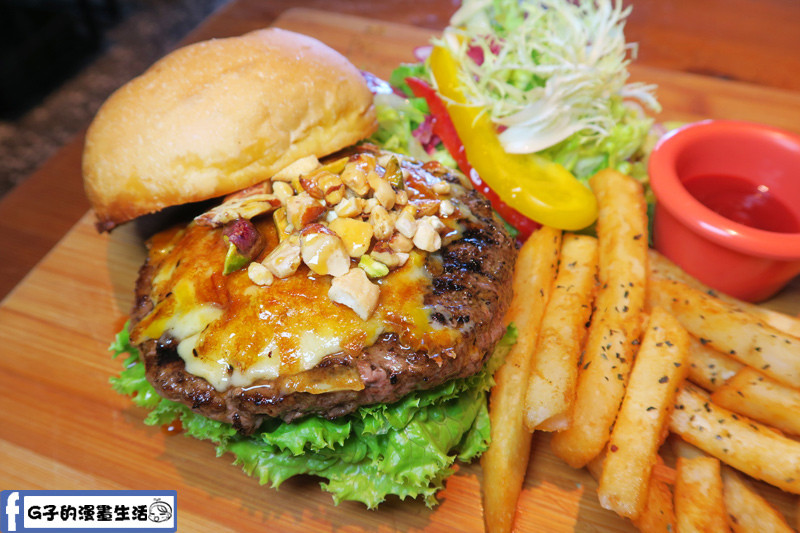 堅果焦糖牛肉漢堡 B超值套餐