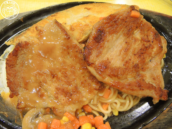 吉市牛排:呷飽祙【新北三重・吉市牛排】食尚玩家推薦 吉市牛排:呷飽祙【新北三重・吉市牛排】食尚玩家推薦