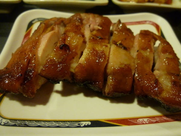 珍品味泰式碳烤(北醫店)：【北醫美食】師大第一腿－珍品味泰式碳烤