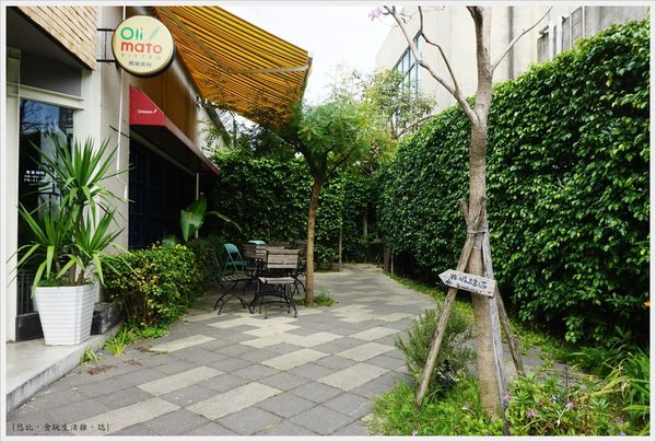 奧勒美特-2-庭院.JPG