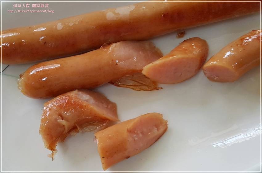 龍達德式香腸六小福&煙燻雞肉 28.jpg