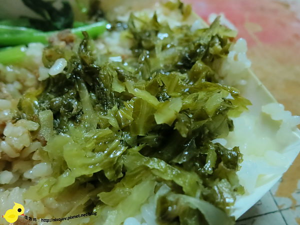 新莊-中港一街-便宜又大碗的控肉飯