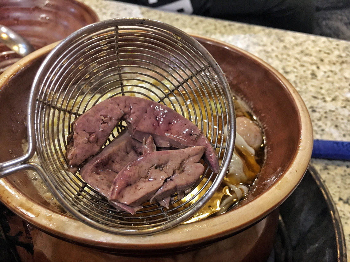 台北士林 | 薑母鴨的七大必點排行榜！霸味薑母鴨承德店