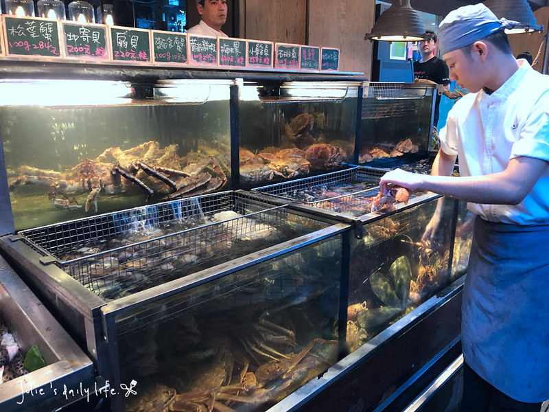 上引,上引 煮海,上引水產,上引水產 帝王蟹,上引水產 海膽,上引水產 海鮮,上引水產 煮海,上引水產 訂位,上引水產海膽,上引水產火鍋2019菜單,上引水產煮海,上引水產煮海2019,上引水產煮海2019菜單,上引水產生魚片,上引水產菜單2019,上引煮海,干貝,新鮮,服務,活體海鮮,海膽,海鮮,海鮮料理,煮海,煮海 火鍋,煮海 菜單,煮海火鍋,煮海菜單2019,煮海餐廳,熱炒,燒烤,甜蝦,生猛海鮮,生蠔,生魚片,蟹腳,阿團海膽燒烤快炒,高級海鮮,龍蝦 @跟著Julie一起走吧