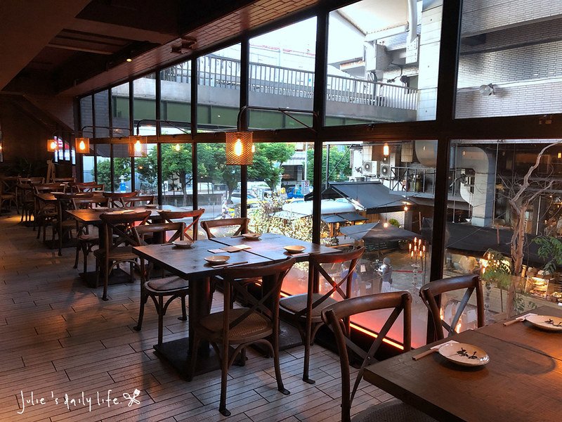 上引,上引 煮海,上引水產,上引水產 帝王蟹,上引水產 海膽,上引水產 海鮮,上引水產 煮海,上引水產 訂位,上引水產海膽,上引水產火鍋2019菜單,上引水產煮海,上引水產煮海2019,上引水產煮海2019菜單,上引水產生魚片,上引水產菜單2019,上引煮海,干貝,新鮮,服務,活體海鮮,海膽,海鮮,海鮮料理,煮海,煮海 火鍋,煮海 菜單,煮海火鍋,煮海菜單2019,煮海餐廳,熱炒,燒烤,甜蝦,生猛海鮮,生蠔,生魚片,蟹腳,阿團海膽燒烤快炒,高級海鮮,龍蝦 @跟著Julie一起走吧