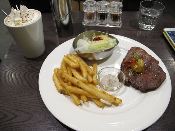 瓦法奇朵(東湖店):{瓦法奇朵東湖店}週年慶菜單降價! 平價99元雪花牛排優惠!! 瓦法奇朵(東湖店):{瓦法奇朵東湖店}週年慶菜單降價! 平價99元雪花牛排優惠!!