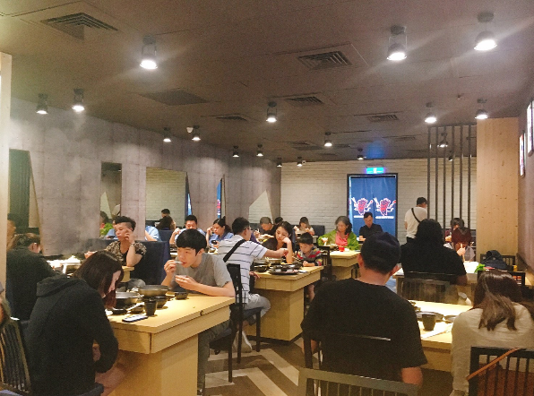 【江子翠】鬼椒一番鍋 板橋總店│好湯頭、料新鮮火鍋