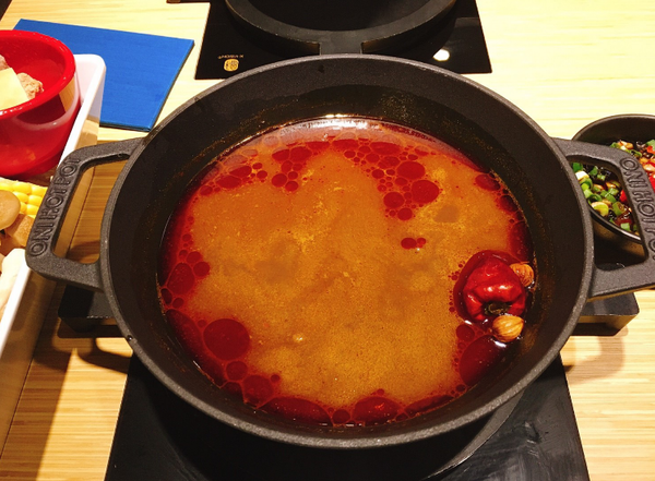 【江子翠】鬼椒一番鍋 板橋總店│好湯頭、料新鮮火鍋