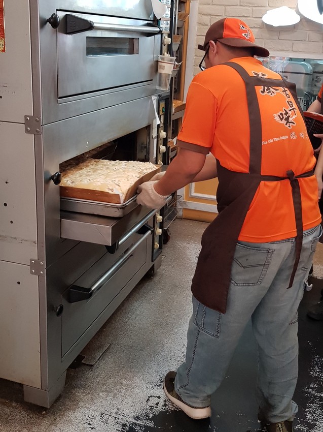 彰化美食 ∣ 蓁古早味現烤蛋糕 ∣ 當日現烤出爐的美味蛋糕~ 彰化旅遊必買的伴手禮