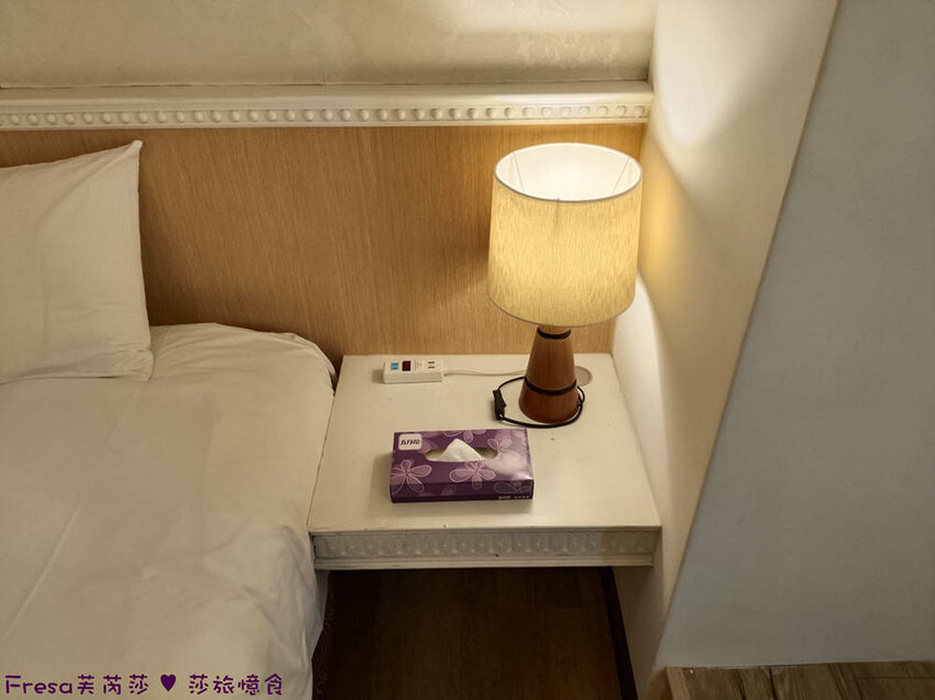 台中市西屯區台中飯店【文華道會館】逢甲夜市商圈吃喝玩樂就住這！歐風典雅寬敞房型.免費足浴池超放鬆│中央公園│星享道