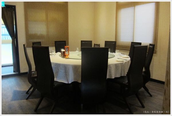 膳馨-2F座位-2.JPG