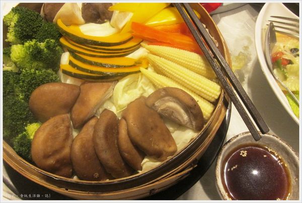 膳馨-豐年十榖蒸蔬食-2.JPG