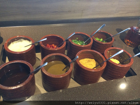 東區麻辣火鍋吃到飽、市民大道美食－《若水臨．品鍋》饌巴黎集團好味道！