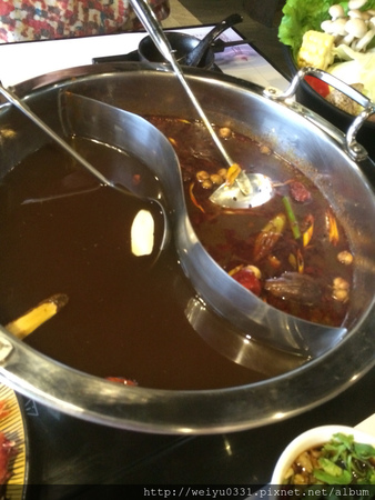 東區麻辣火鍋吃到飽、市民大道美食－《若水臨．品鍋》饌巴黎集團好味道！