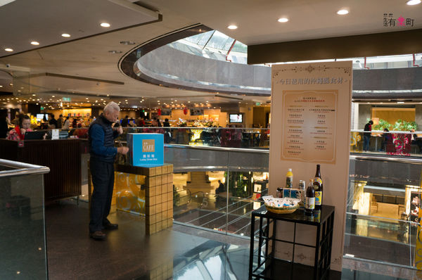 【台北大安美食】香格里拉台北遠東國際飯店：遠東Café春季限定「心鮮沖繩」海鮮節，新鮮直送頂級海鮮，台北buffet吃到飽餐廳推薦，近六張犁捷運站