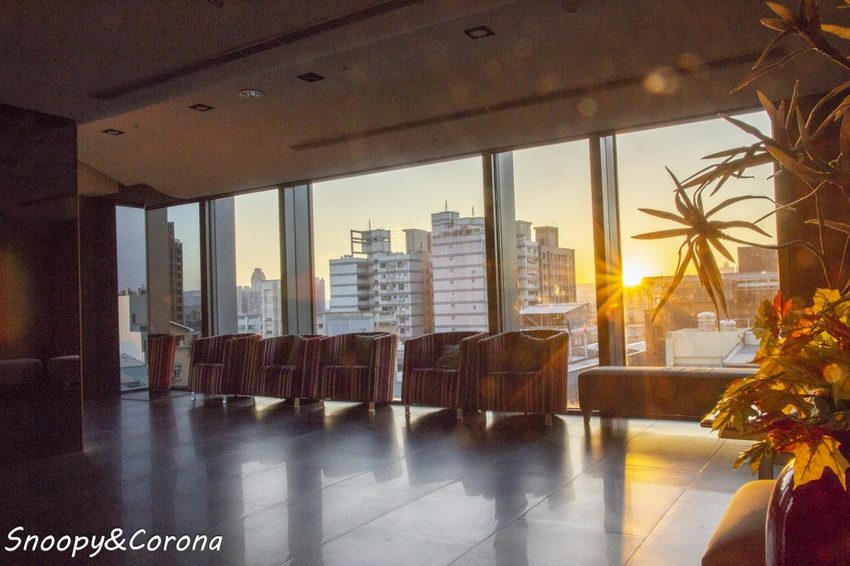 【台中住宿】逢甲夜市住宿推薦／星享道酒店INSKY HOTEL～設施豐富、早餐豐盛，到逢甲夜市步行只要3分鐘