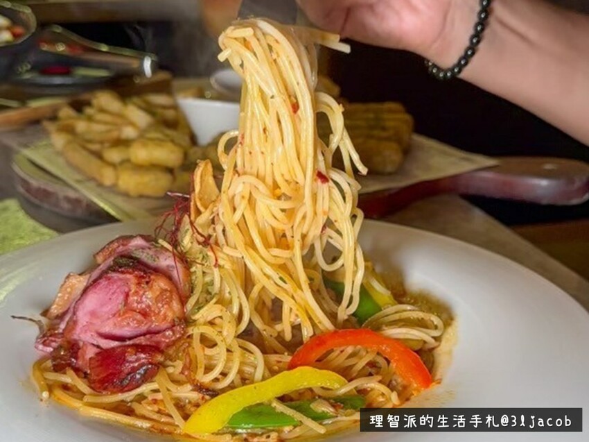 2023 中壢異國料理推薦》古月新城 - 一間極度網美級的聚餐餐廳 - 理智派的生活手札