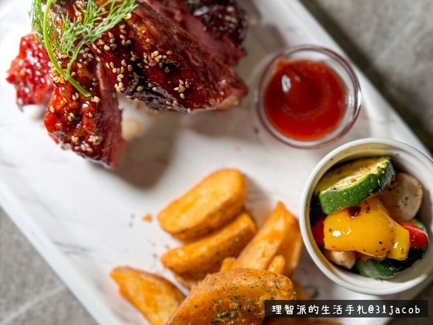 2023 中壢異國料理推薦》古月新城 - 一間極度網美級的聚餐餐廳 - 理智派的生活手札